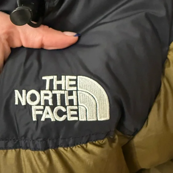The North Face 1996 RETRO NUPTSE JACKET - Picture 6 of 9